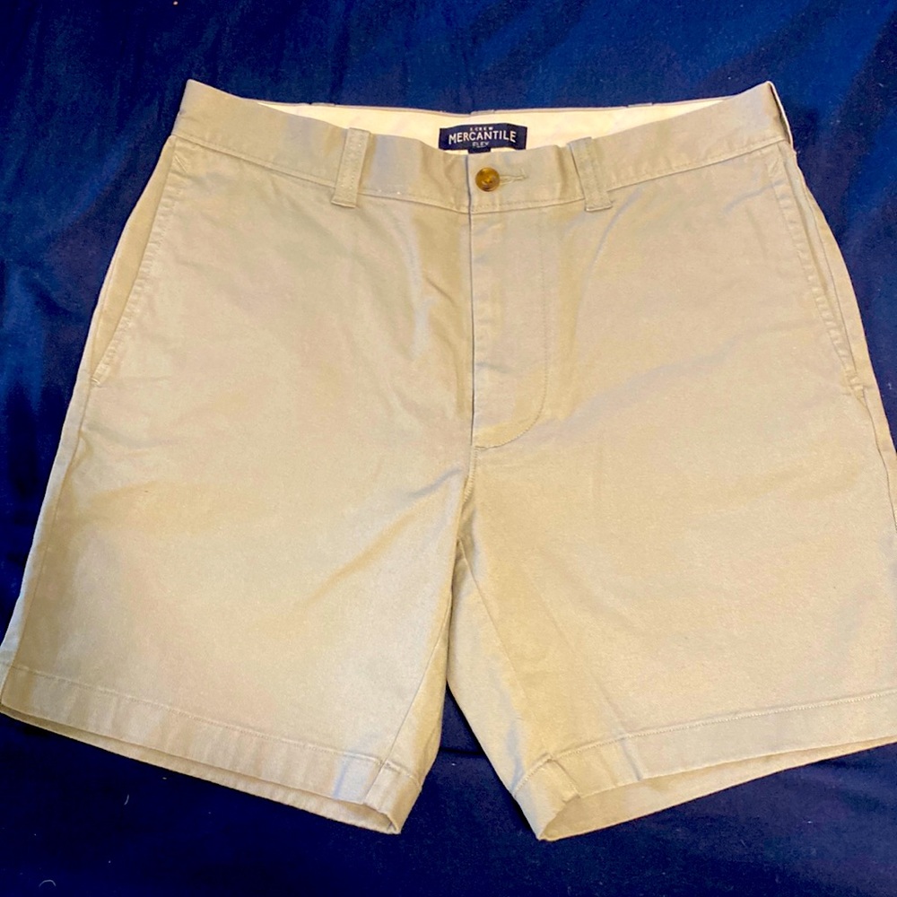 J crew 7” stretch chino shorts aircraft surplus